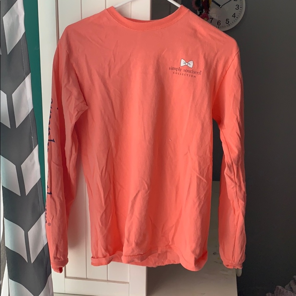 I’m selling a long sleeve simply southern shirt
